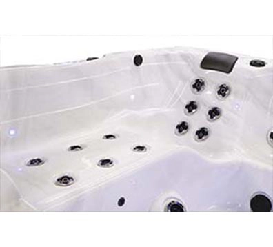 LOUNGE SEAT - Woodland Hills