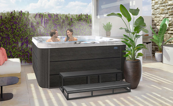 Escape™ Spas Woodland Hills hot tubs for sale